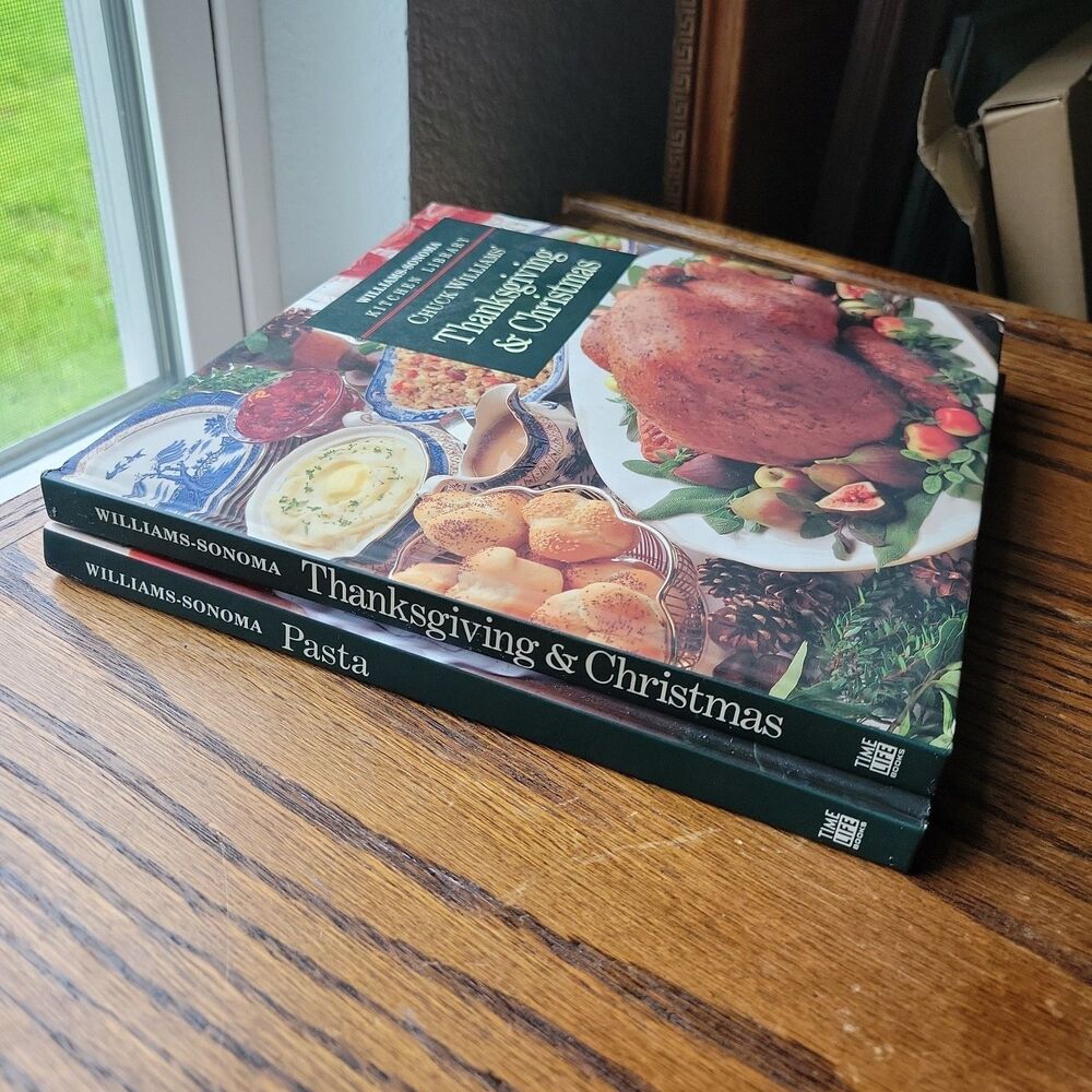 Lot of 2 Williams-Sonoma Kitchen Library Thanksgiving & Christmas, Pasta READ